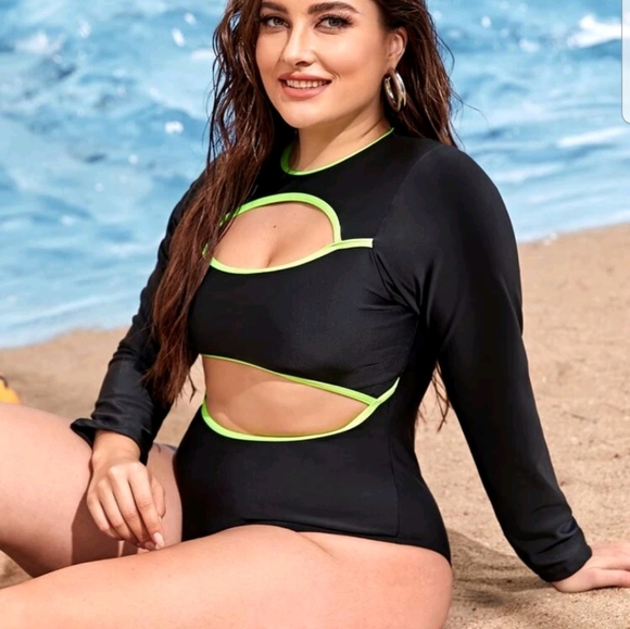 SHEIN Other - Long sleeve Swimsuit